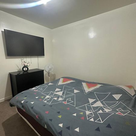 Appartement Jolie Clichy Eksteriør billede
