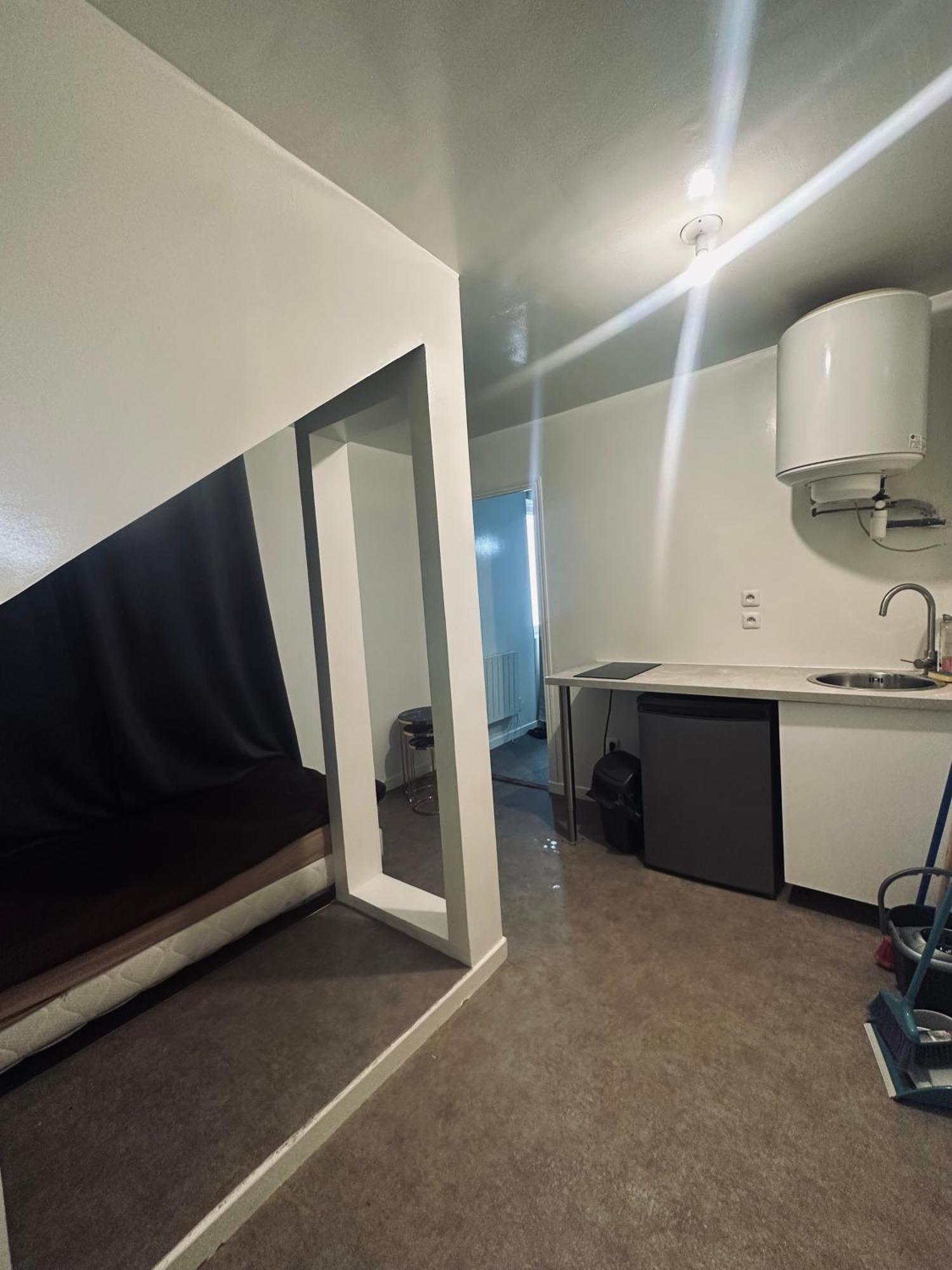 Appartement Jolie Clichy Eksteriør billede